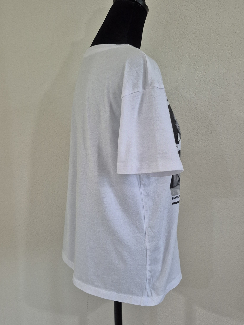 White Graphic Crewneck T-Shirt - TV Cast Yearbook Motif - Picture 4 of 8